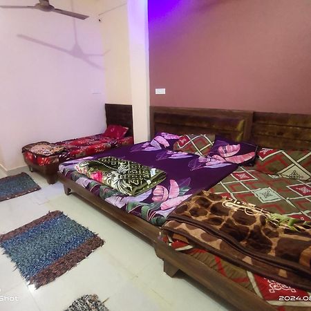 Deviksha Home Stay Удджайн Экстерьер фото