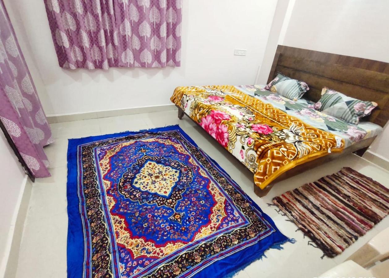 Deviksha Home Stay Удджайн Экстерьер фото