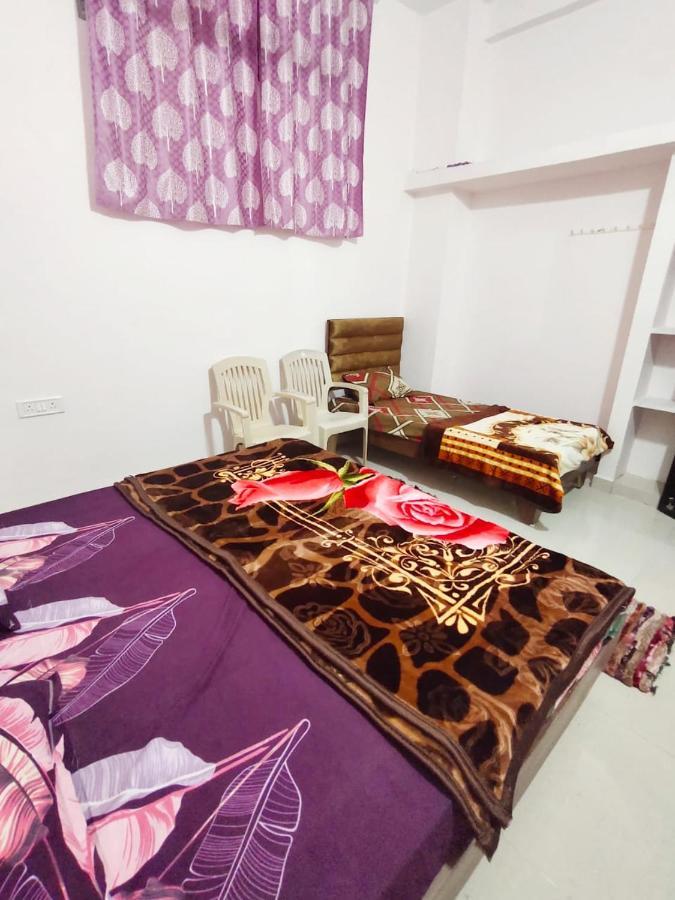 Deviksha Home Stay Удджайн Экстерьер фото