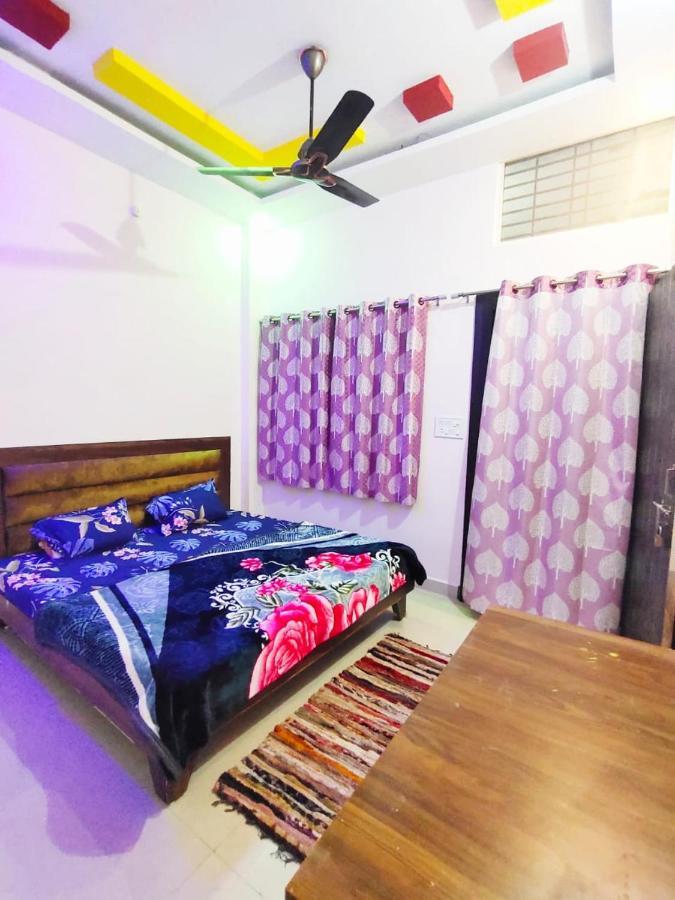 Deviksha Home Stay Удджайн Экстерьер фото