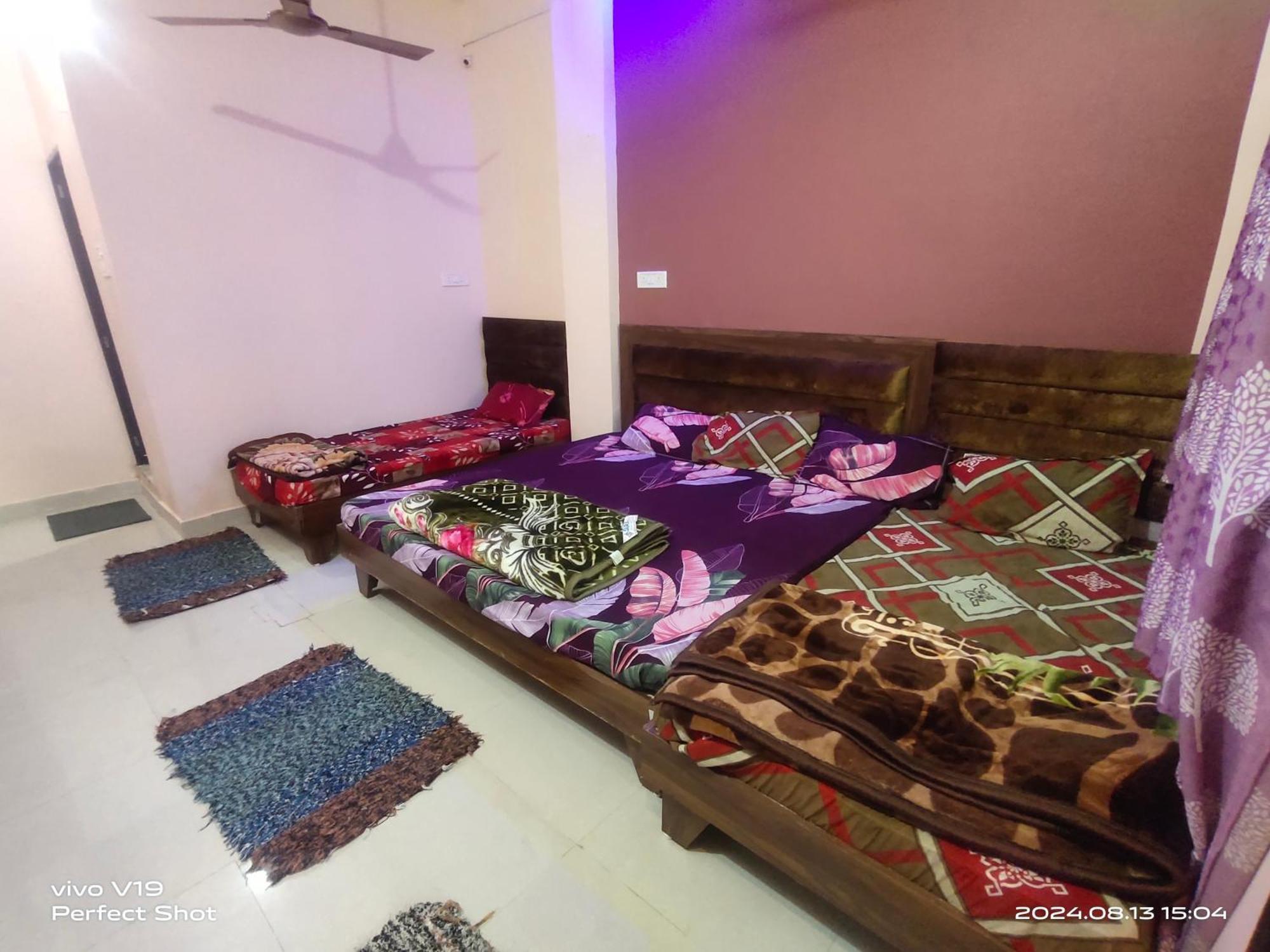 Deviksha Home Stay Удджайн Экстерьер фото