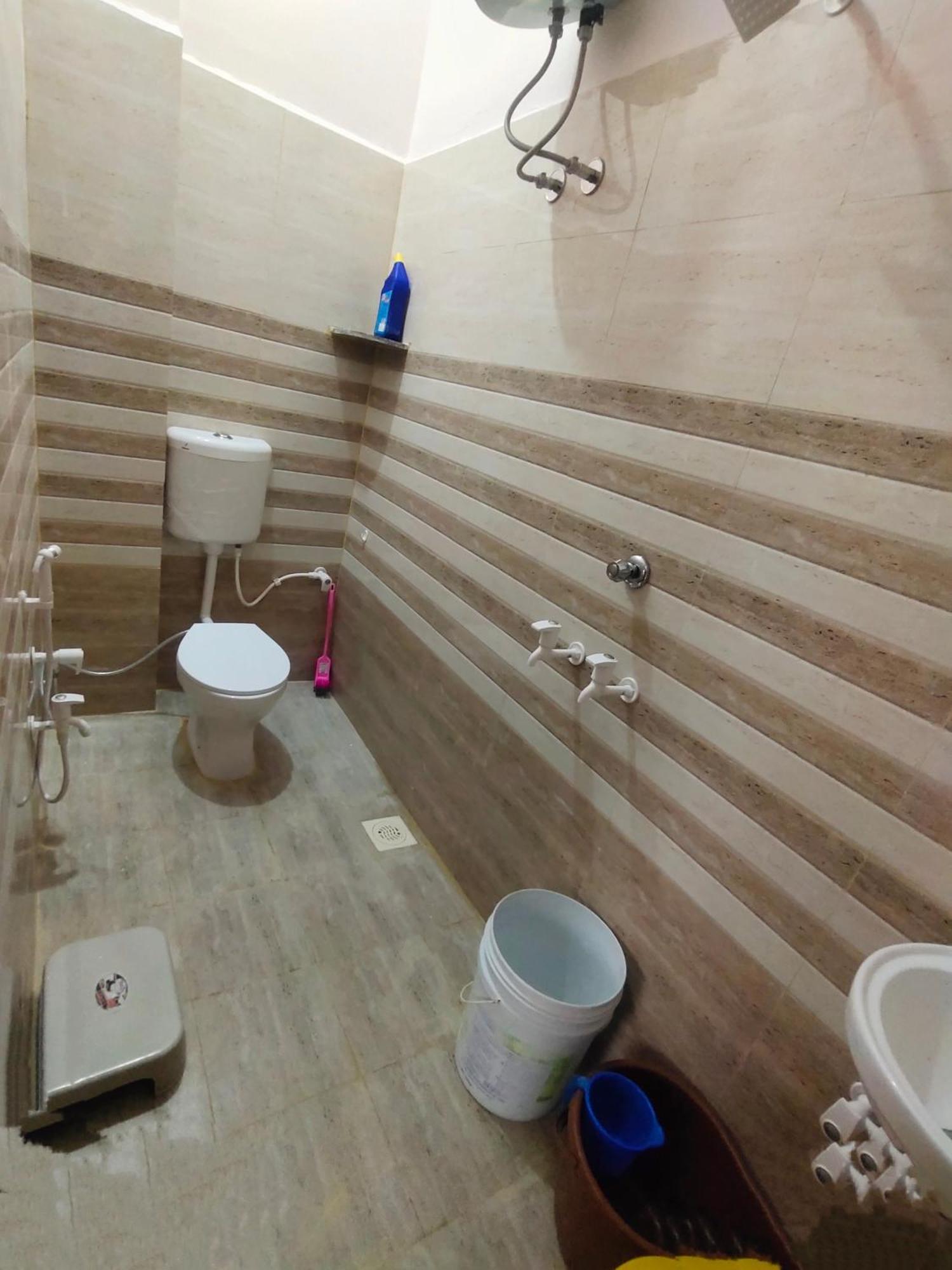 Deviksha Home Stay Удджайн Экстерьер фото