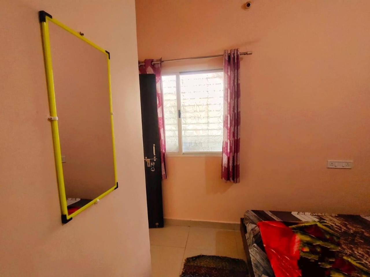 Deviksha Home Stay Удджайн Экстерьер фото
