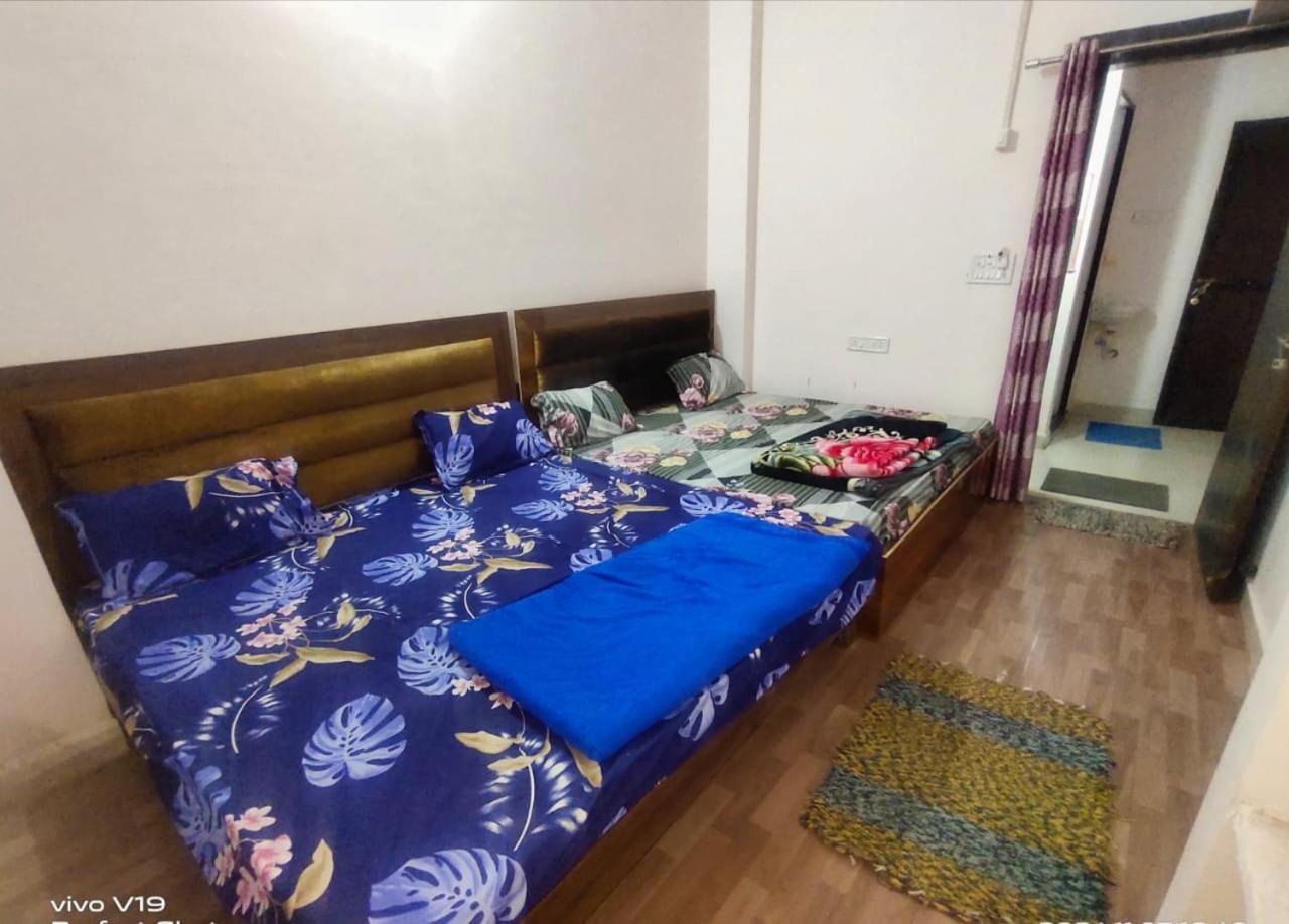 Deviksha Home Stay Удджайн Экстерьер фото